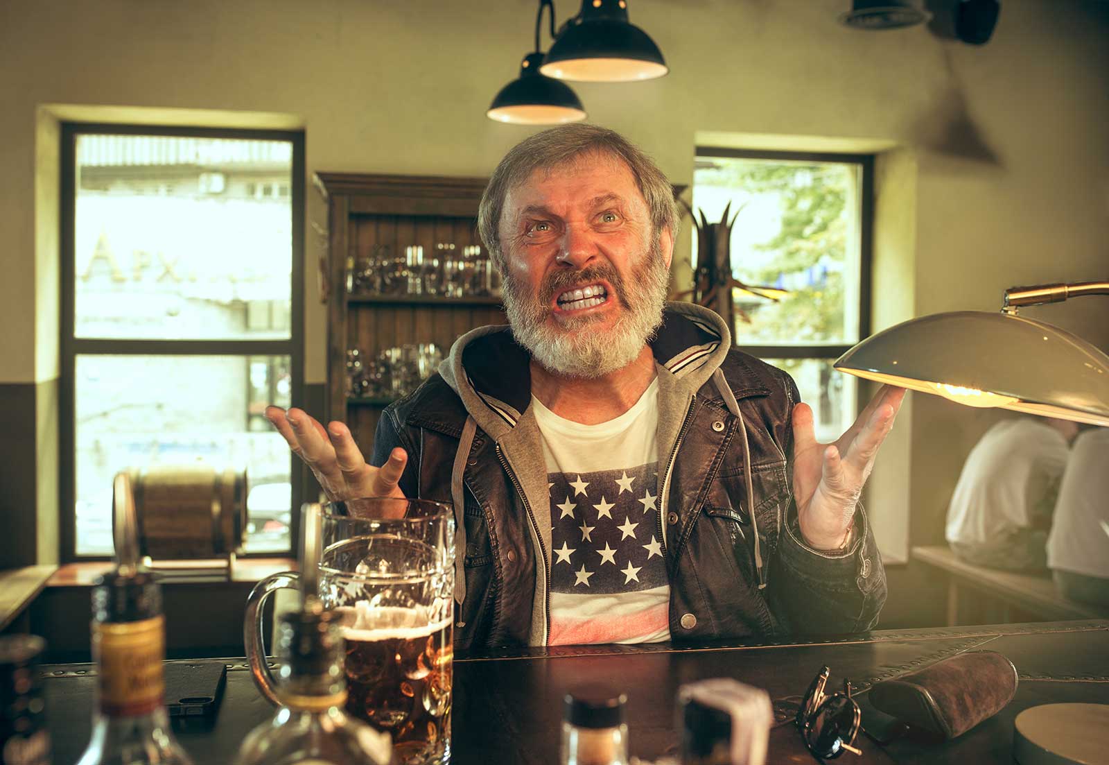 Starenje i konzumiranje alkohola