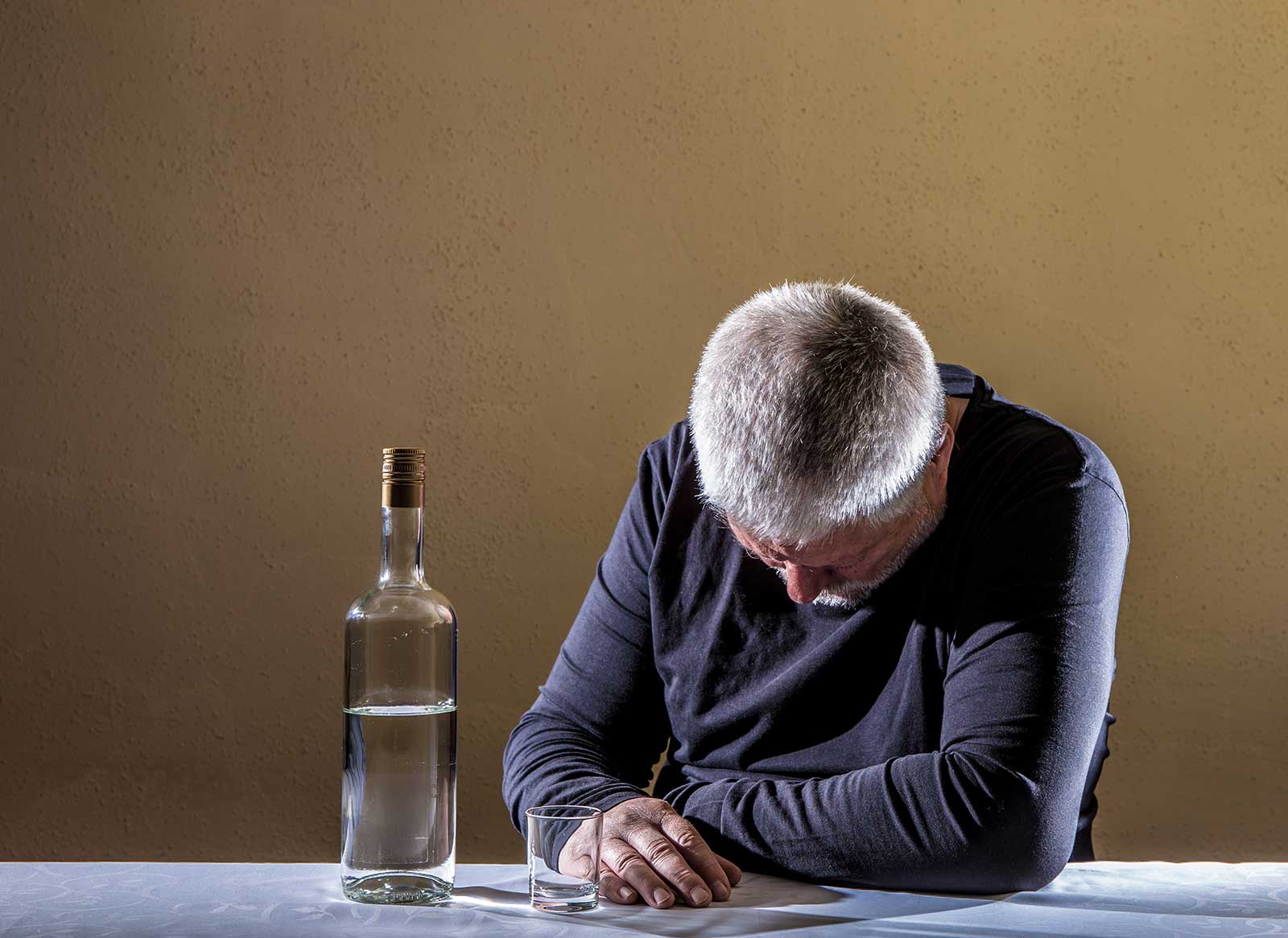 Starenje i konzumiranje alkohola